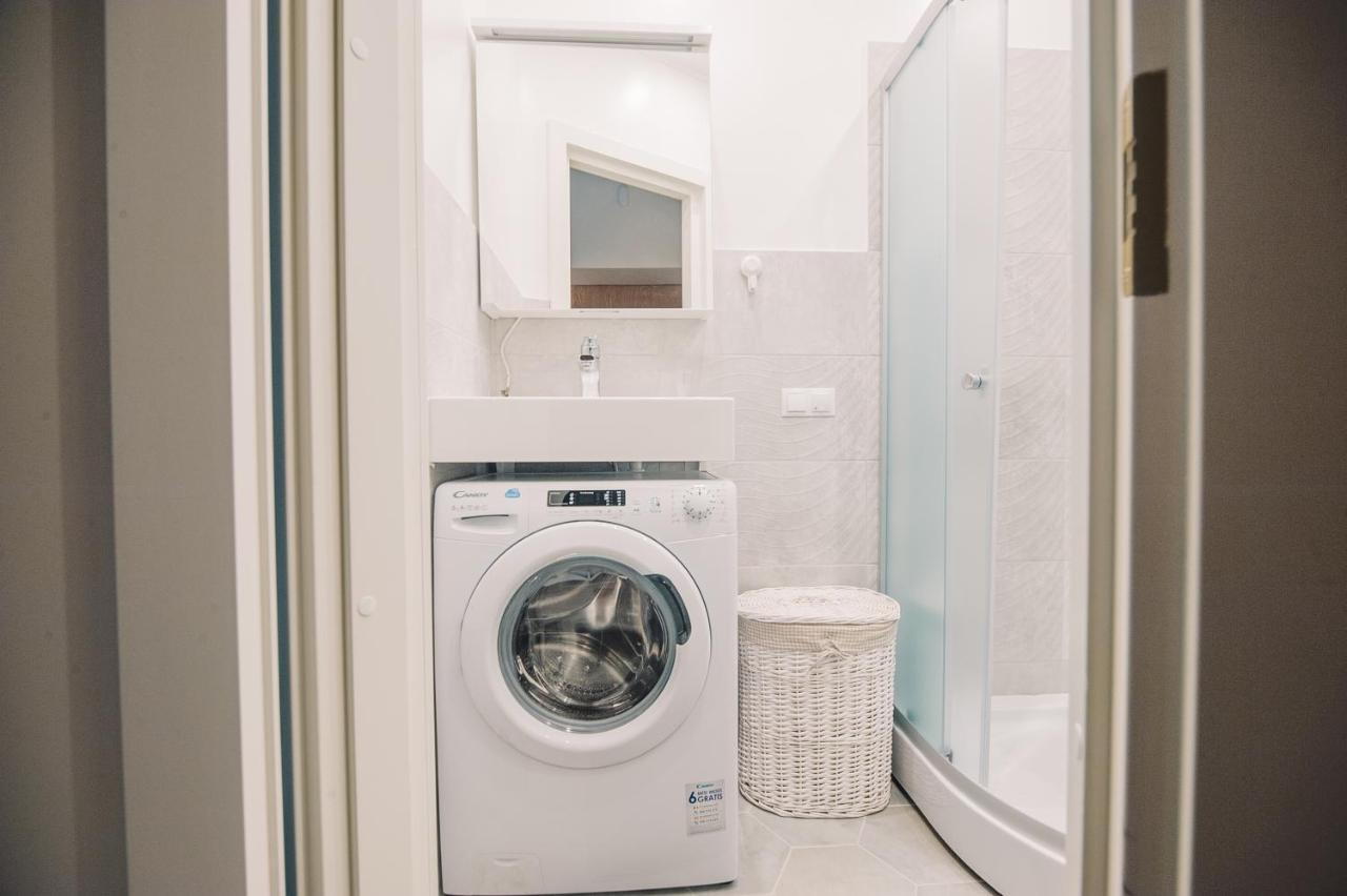 Gertrudes Residence Stay In Light-Filled Studio Apartment In Central Riga Bagian luar foto